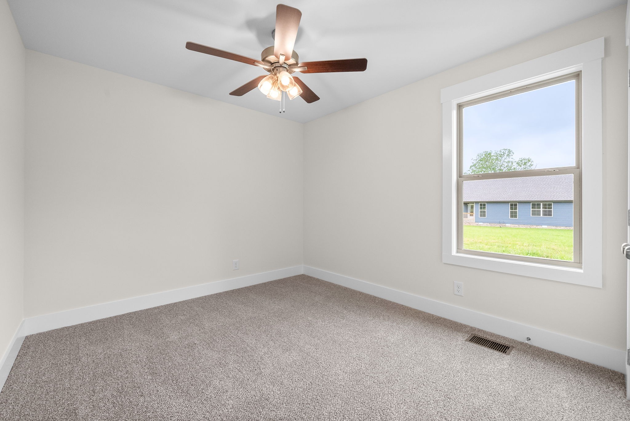 1928 Flats Road Cunningham, TN 37052 - Photo 32 of 49 an empty room with a window