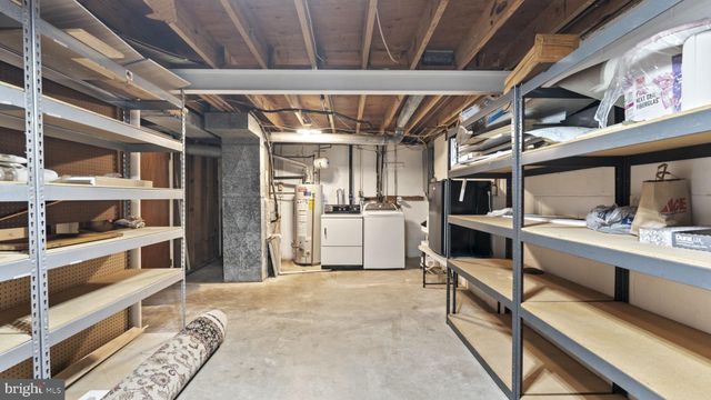 $464,000 | 14520 Del Mar Drive, Woodbridge, VA 22193