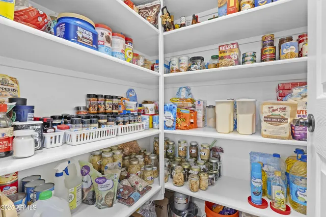 $349,900 | 6454 West Pleasant Oak Court, Florence, AZ 85132