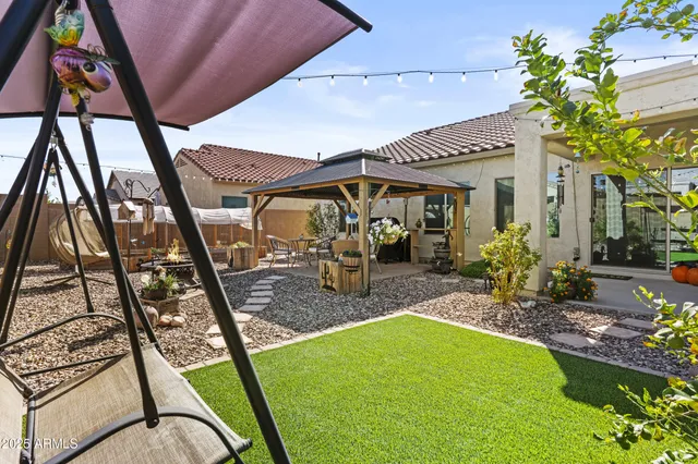 $349,900 | 6454 West Pleasant Oak Court, Florence, AZ 85132