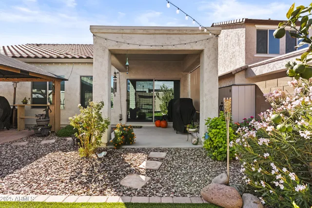 $349,900 | 6454 West Pleasant Oak Court, Florence, AZ 85132