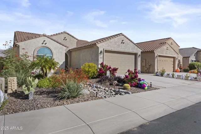 $349,900 | 6454 West Pleasant Oak Court, Florence, AZ 85132