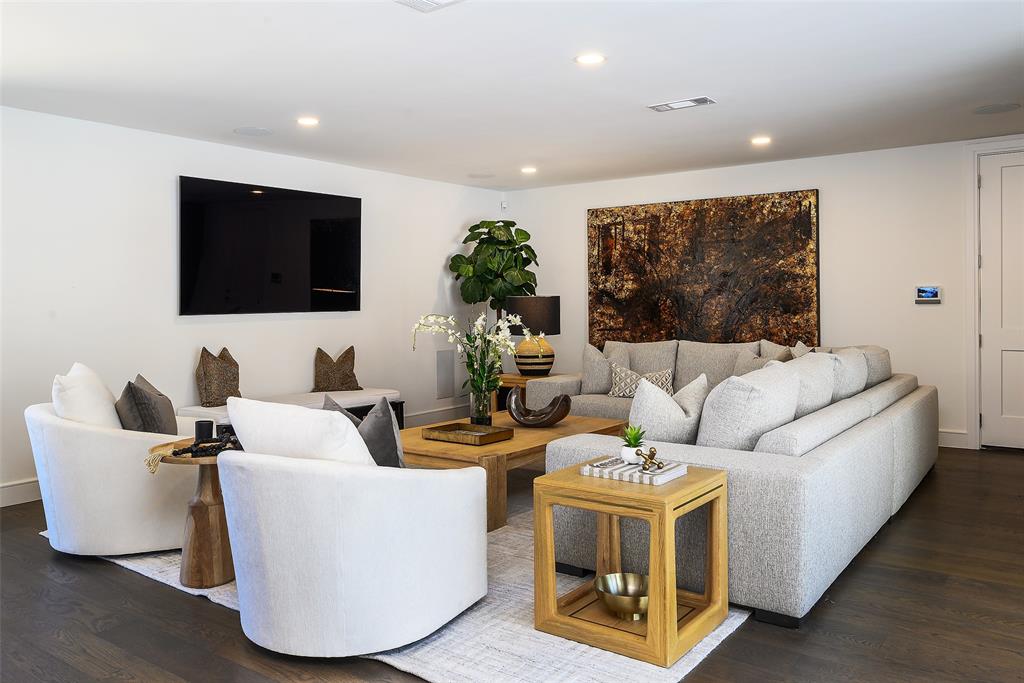 4700 Dorset Road Dallas, TX 75229 - Photo 13 of 40