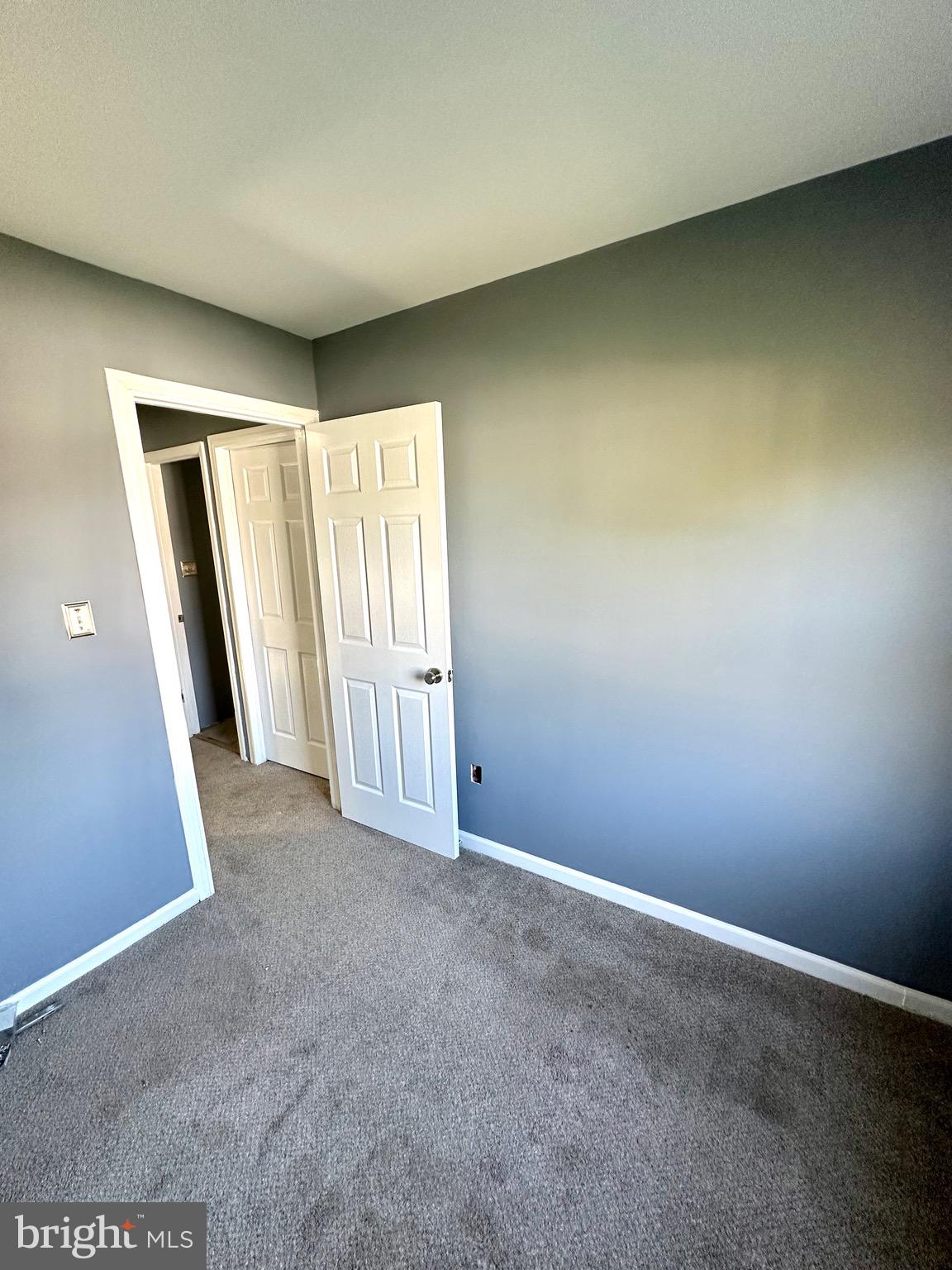 326 Brandon Drive Bear, DE 19701 - Photo 7 of 16 an empty room with windows