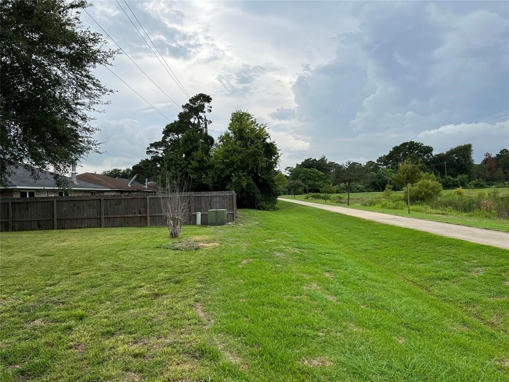 1604 Broken Arrow Street Baytown, TX 77521 - Photo 23 of 23