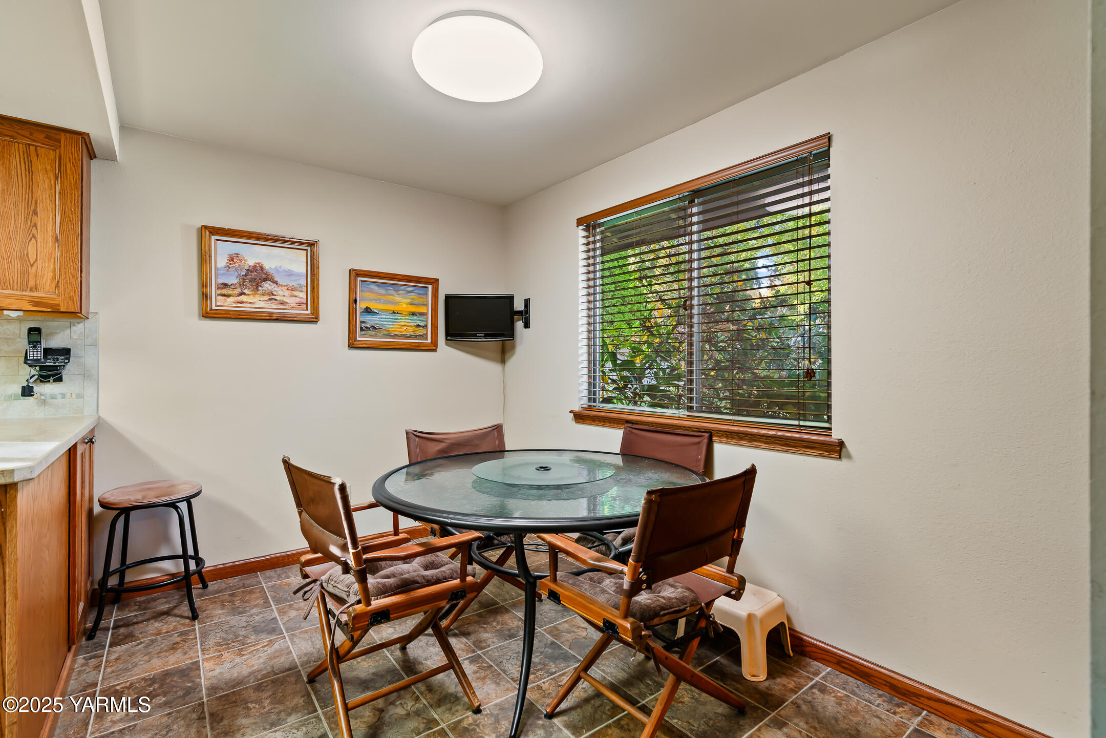 6804 Alpine Way Yakima, WA 98908 - Photo 7 of 32 6804AlpineWay-7