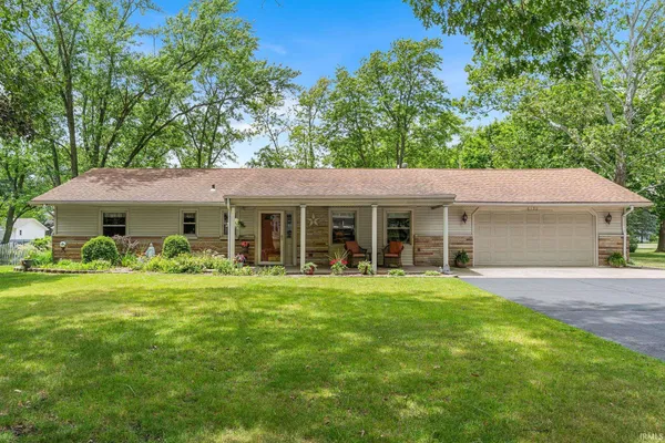 $300,000 | 6175 South Division Street, North Judson, IN 46366