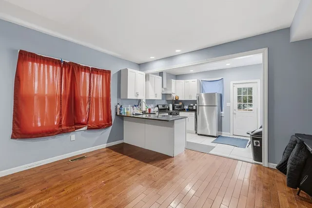 $419,900 | 102 Acushnet Avenue, New Bedford, MA 02740