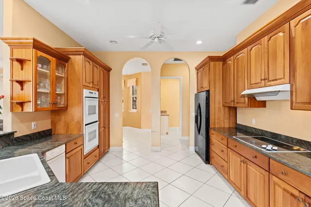 a view of livingroom with furniture window and outside view