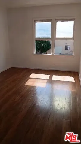 $2,000 | 4106 Rosewood Avenue, Unit 4110 1/2, Los Angeles, CA 90004