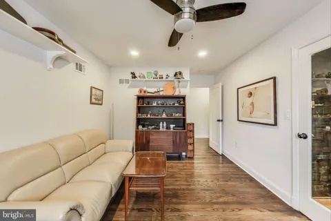 $1,500,000 | 3100 North Glebe Road, Arlington, VA 22207