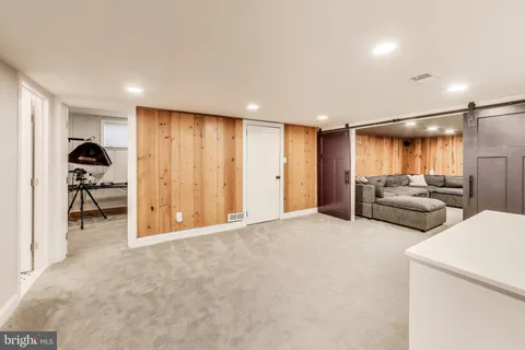 $1,500,000 | 3100 North Glebe Road, Arlington, VA 22207