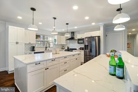 $1,500,000 | 3100 North Glebe Road, Arlington, VA 22207