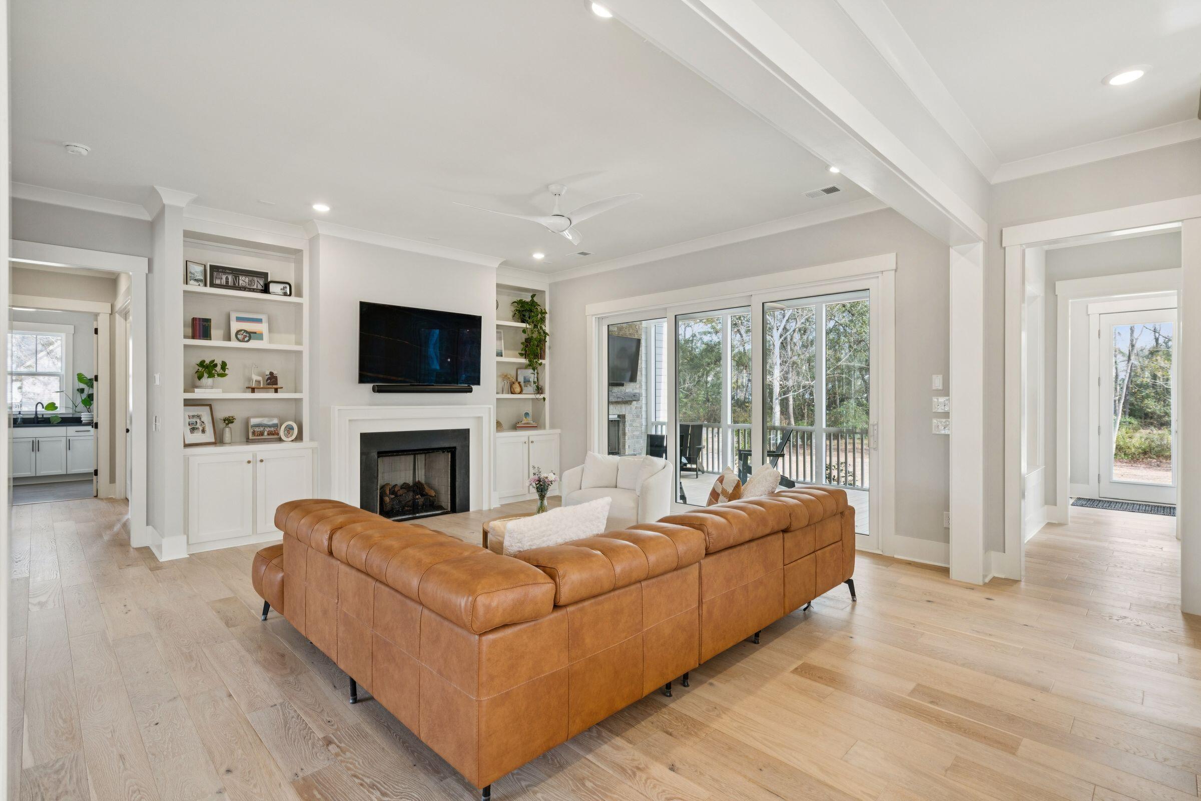 964 Pine Hollow Road Mount Pleasant, SC 29464 - Photo 14 of 80 964PineHollowRd-KeenEyeMarketing-017