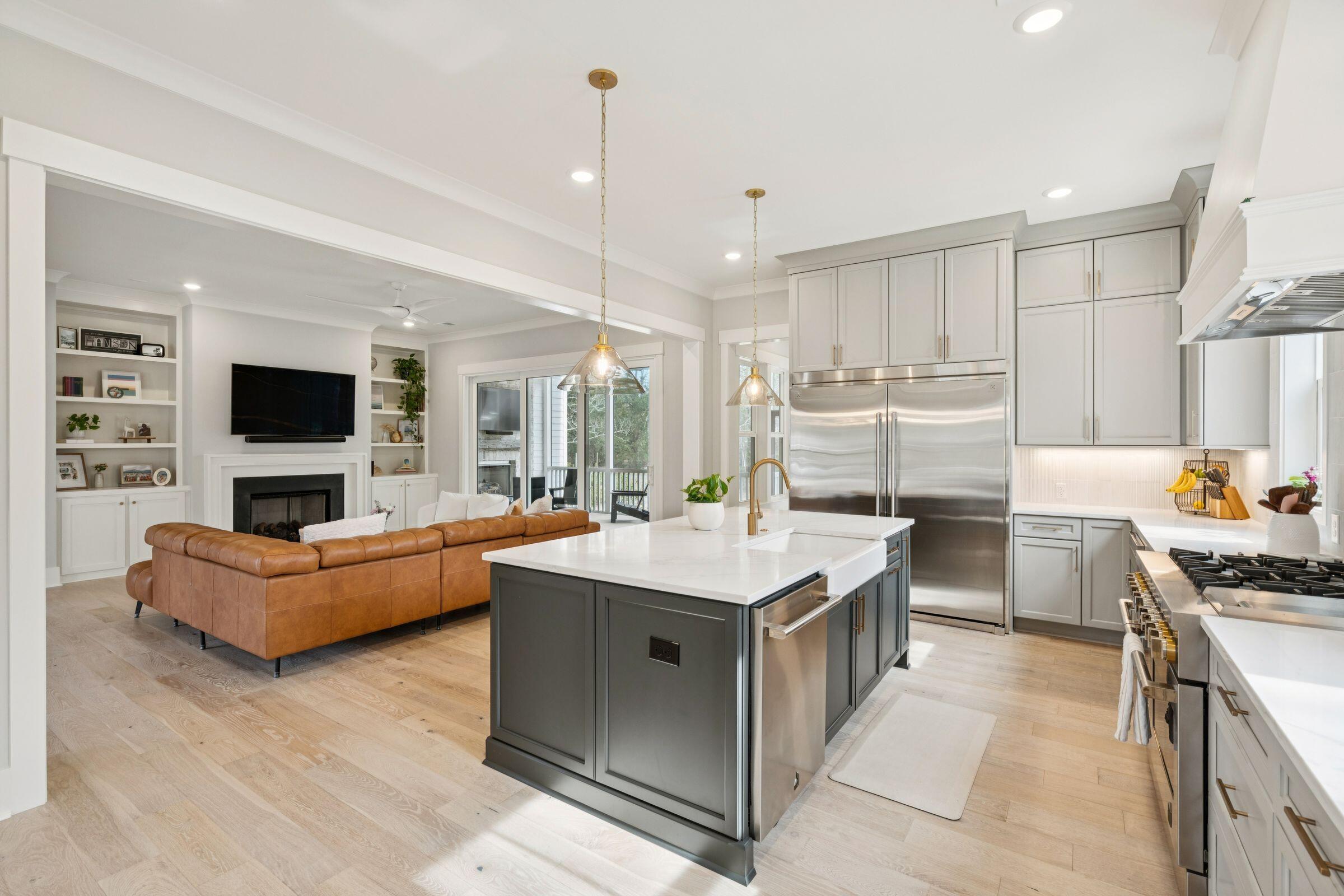 964 Pine Hollow Road Mount Pleasant, SC 29464 - Photo 16 of 80 964PineHollowRd-KeenEyeMarketing-025