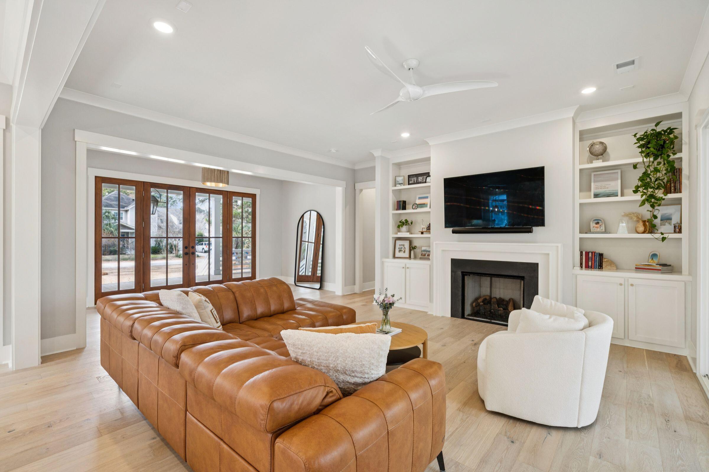 964 Pine Hollow Road Mount Pleasant, SC 29464 - Photo 28 of 80 964PineHollowRd-KeenEyeMarketing-019