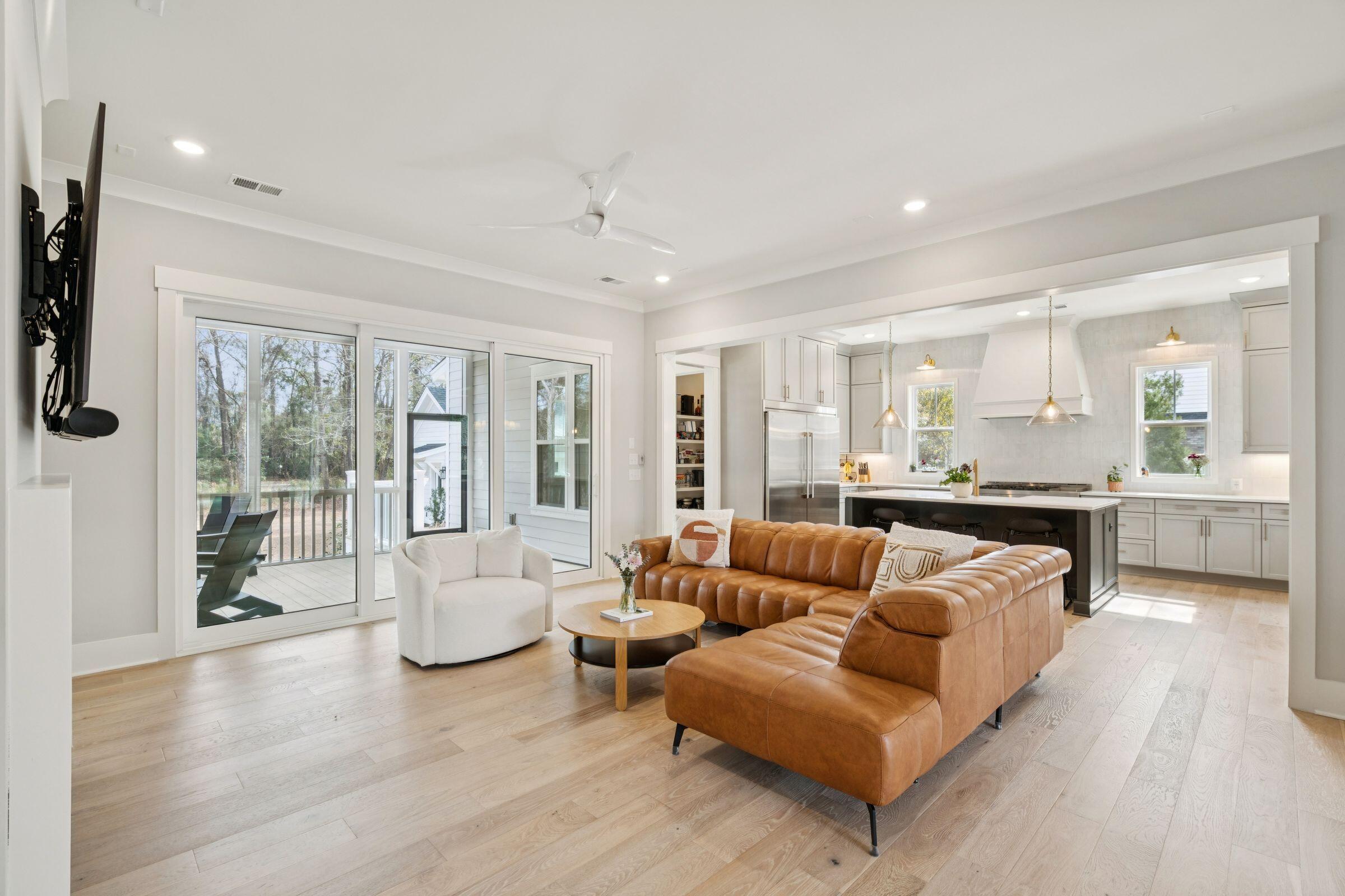 964 Pine Hollow Road Mount Pleasant, SC 29464 - Photo 30 of 80 964PineHollowRd-KeenEyeMarketing-021