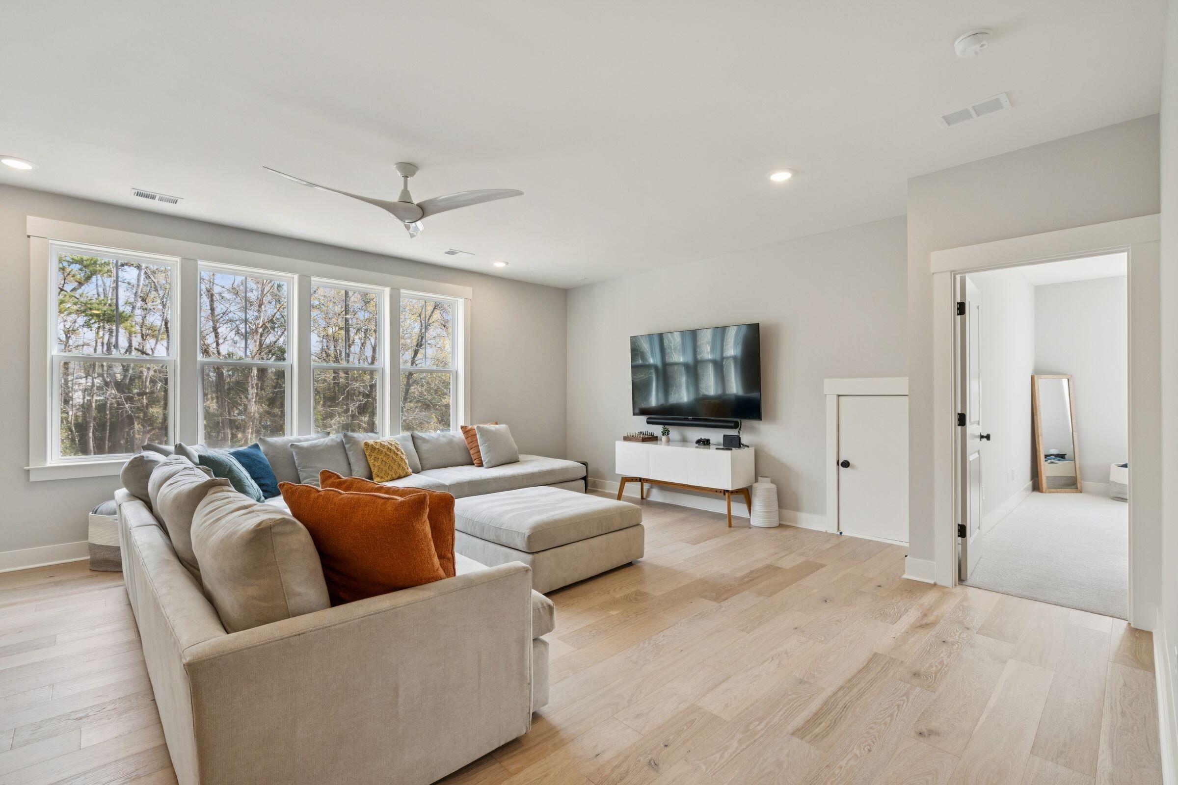 964 Pine Hollow Road Mount Pleasant, SC 29464 - Photo 57 of 80 964PineHollowRd-KeenEyeMarketing-051