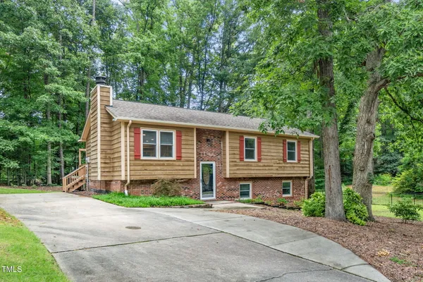 $489,000 | 1010 Castalia Drive, Cary, NC 27513