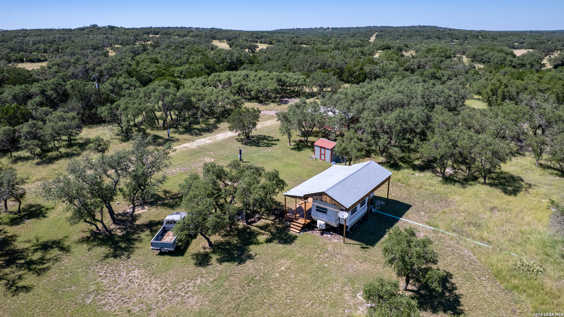 932 Wofford Road London, TX 76854 - Photo 11 of 50