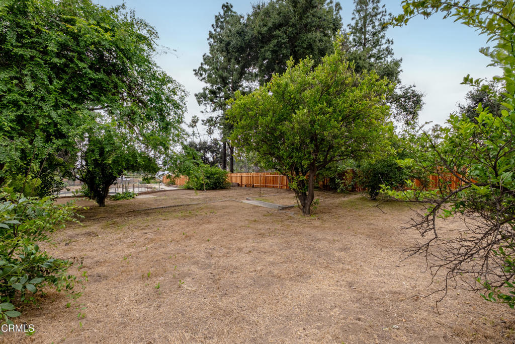 1685 Braeburn Road Altadena, CA 91001 - Photo 17 of 25 1685 Braeburn Rd