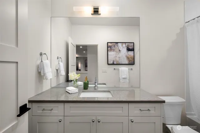 $4,648,800 | 1588 102nd Avenue Northeast, Bellevue, WA 98004