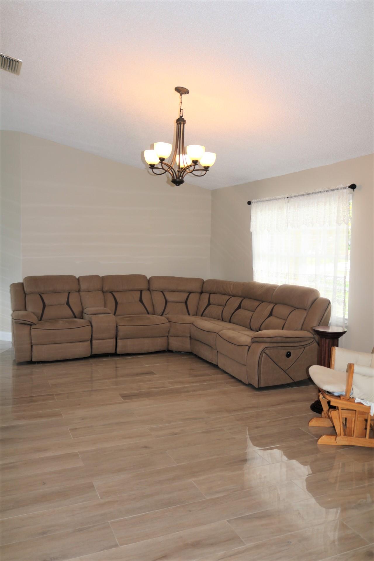 4901 Northwest Ever Road Port St. Lucie, FL 34983 - Photo 17 of 24 LIVING ROOM TILE