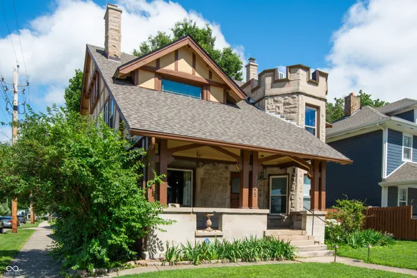 $560,000 | 2745 North College Avenue, Indianapolis, IN 46205
