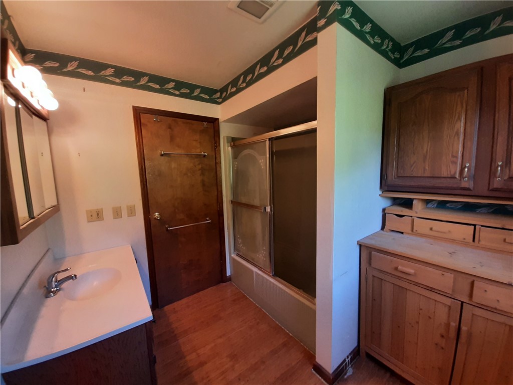 7915 State Highway West Winfield, NY 13491 - Photo 9 of 24 Full Bathroom