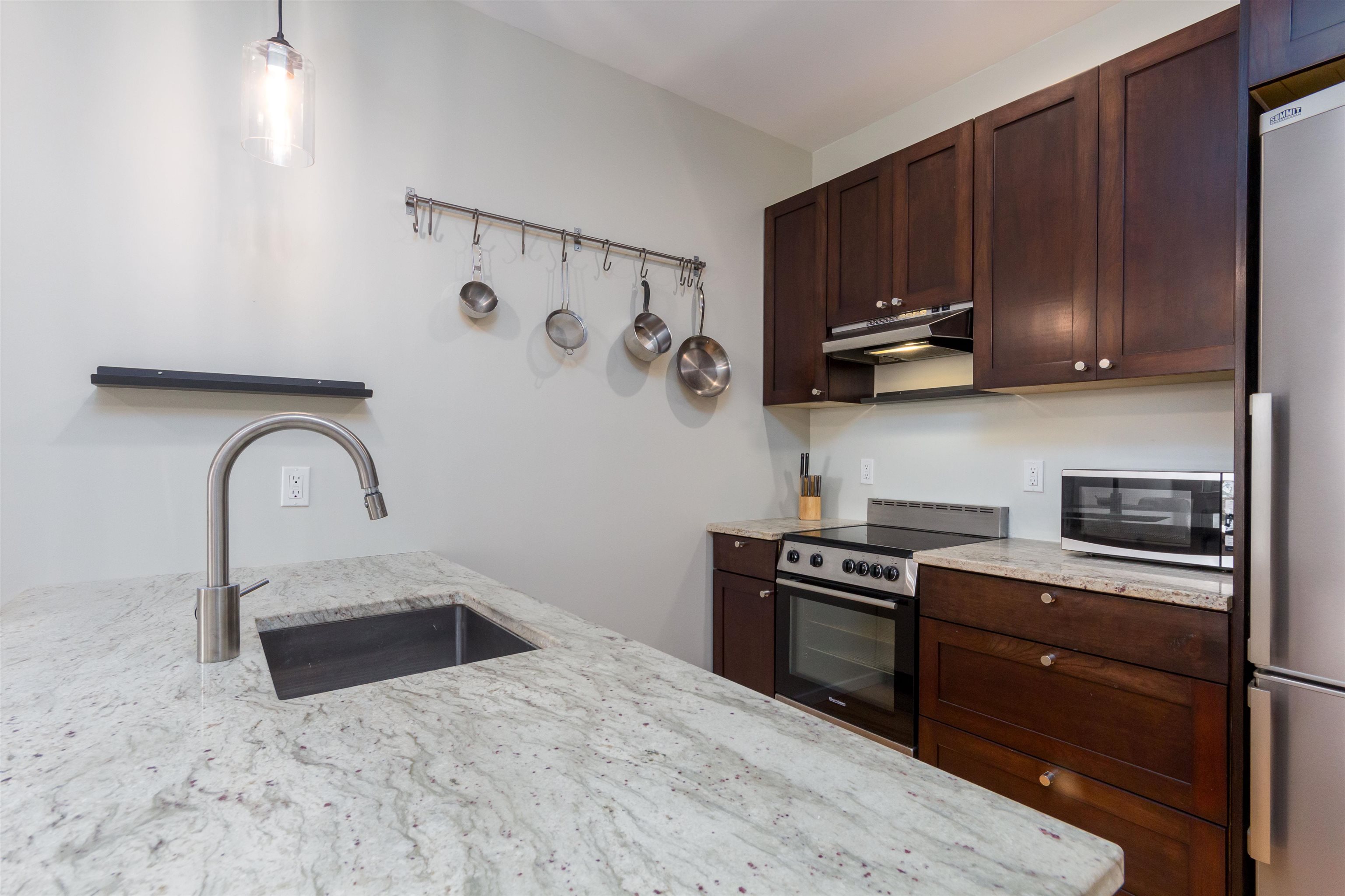 131 Main Street, Unit 707 Burlington, VT 05401 - Photo 3 of 17
