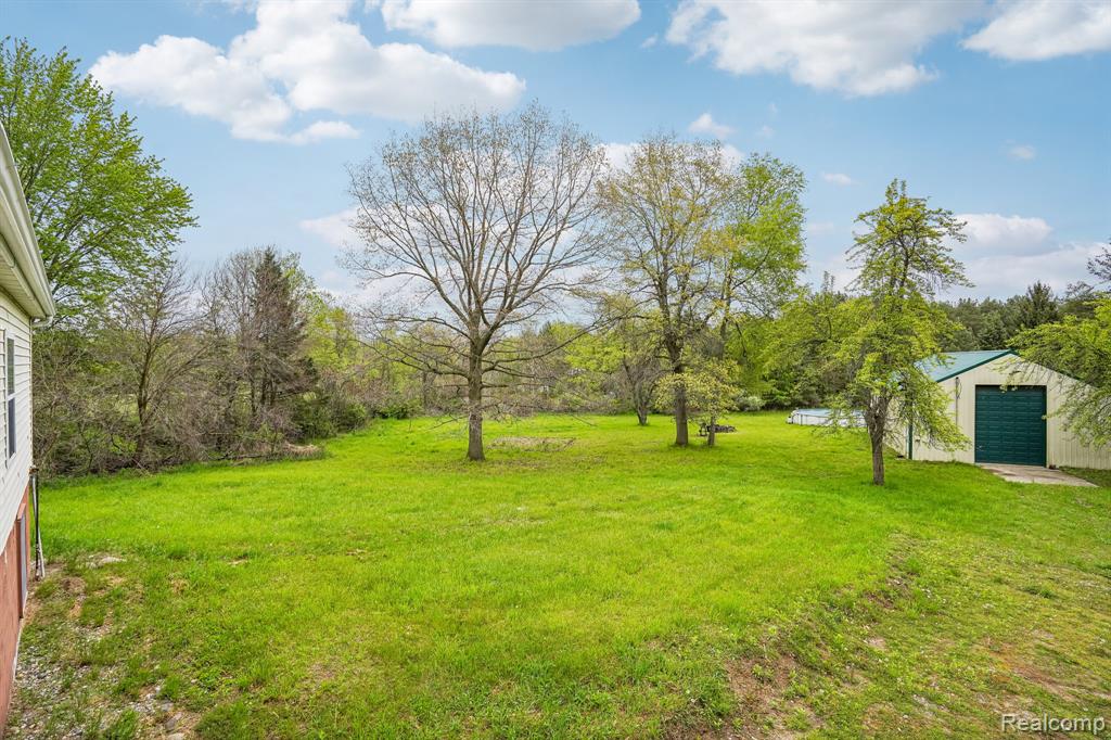 3363 North Branch Road North Branch, MI 48461 - Photo 3 of 38