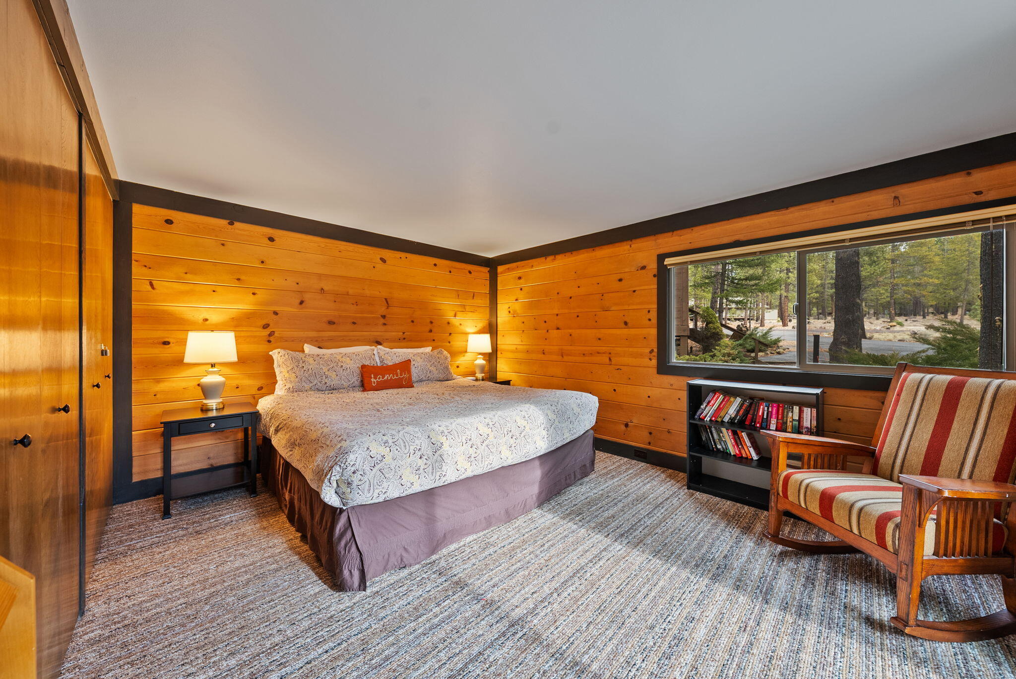 57377 Overlook Road Sunriver, OR 97707 - Photo 23 of 50 42-web-or-mls-Riley Visuals-42