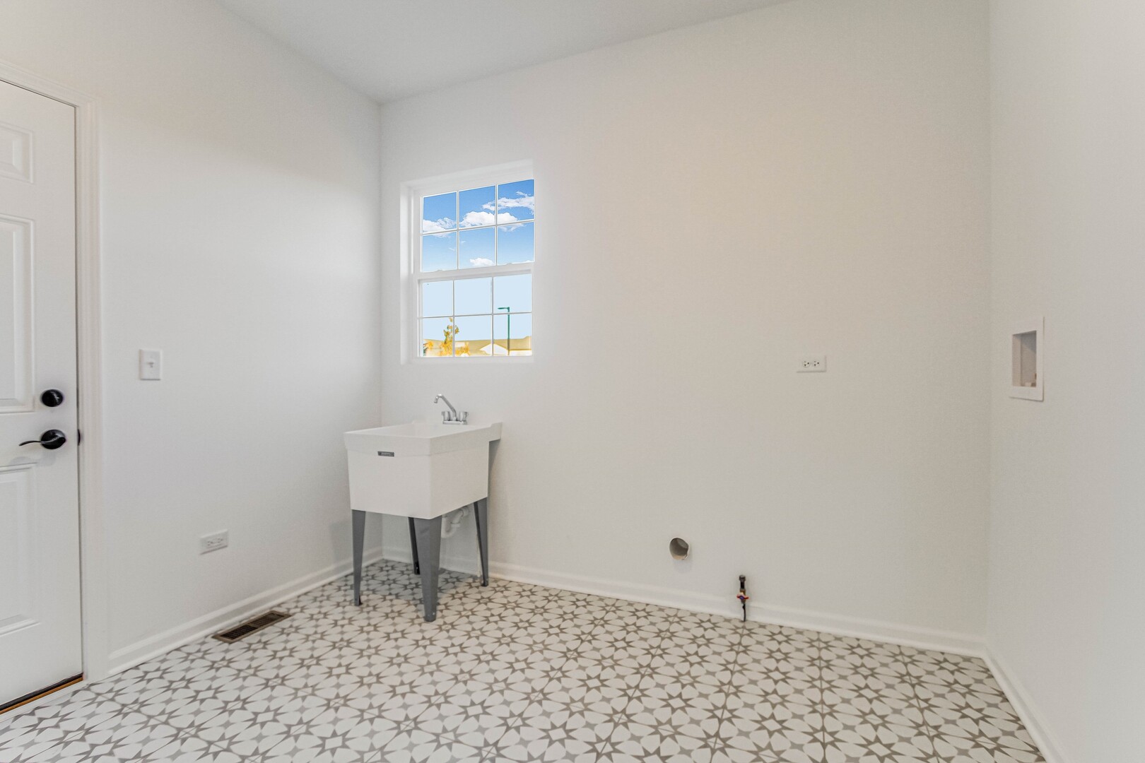 10793 Chadsey Road Huntley, IL 60142 - Photo 12 of 30