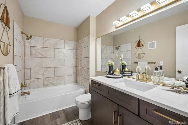 $325,000 | 1820 Newland Court, Unit 205, Lakewood, CO 80214