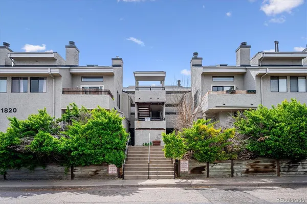 $325,000 | 1820 Newland Court, Unit 205, Lakewood, CO 80214