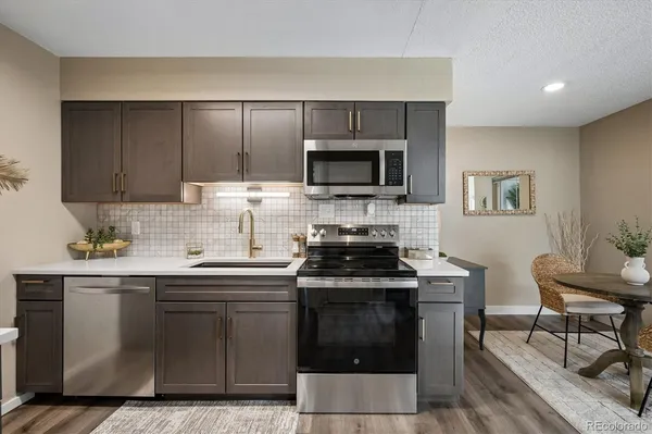 $325,000 | 1820 Newland Court, Unit 205, Lakewood, CO 80214