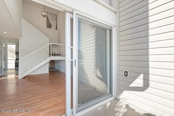 $400,000 | 901 Ocean Boulevard, Unit 25, Atlantic Beach, FL 32233