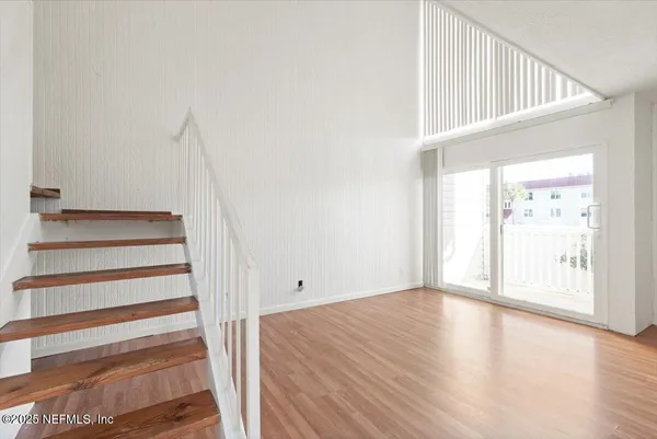 $400,000 | 901 Ocean Boulevard, Unit 25, Atlantic Beach, FL 32233