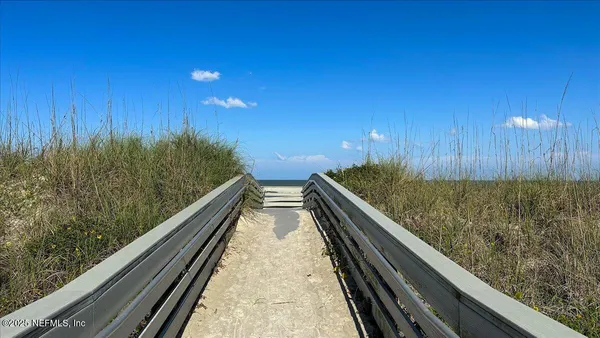 $400,000 | 901 Ocean Boulevard, Unit 25, Atlantic Beach, FL 32233