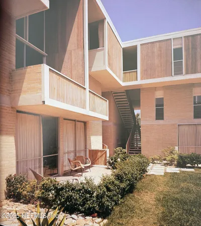 $400,000 | 901 Ocean Boulevard, Unit 25, Atlantic Beach, FL 32233