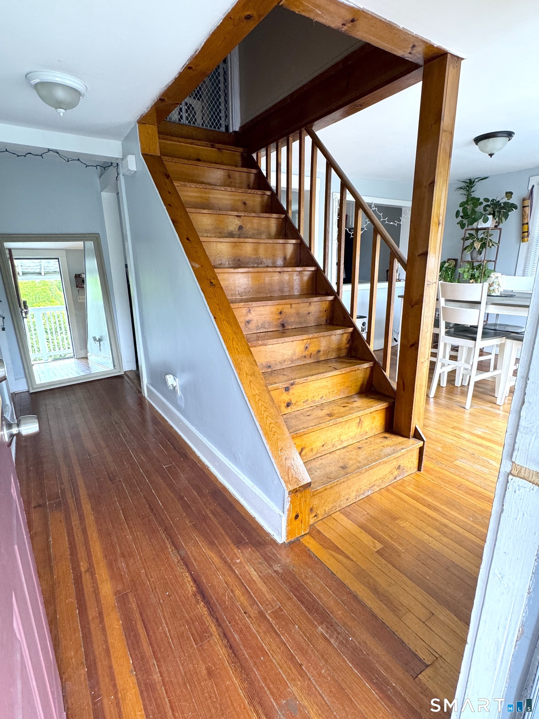6-8 Vose Street Ansonia, CT 06401 - Photo 20 of 37 2nd floor Main entrance. Stairs lead up to room in attic area.