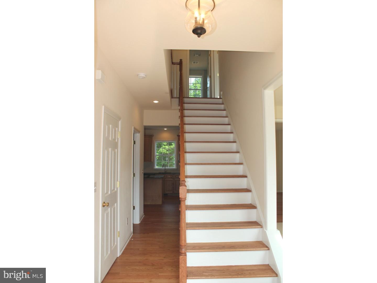 2018 Hilltop Road Bethlehem, PA 18015 - Photo 3 of 8 Foyer