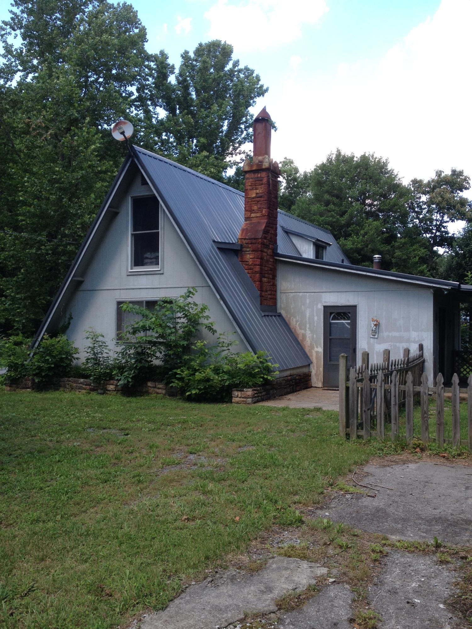 6076 Peaceful Valley Road New Castle, VA 24127 - Photo 5 of 16 Side view