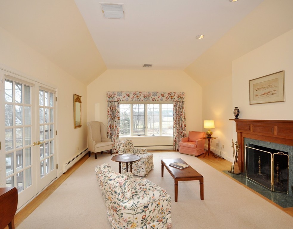 8 South Meadow Ridge, Unit 8 Concord, MA 01742 - Photo 13 of 24 Gallery Image 13