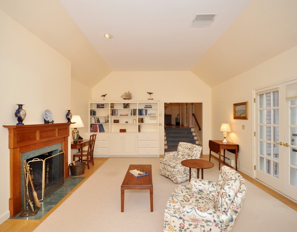 8 South Meadow Ridge, Unit 8 Concord, MA 01742 - Photo 14 of 24 Gallery Image 14