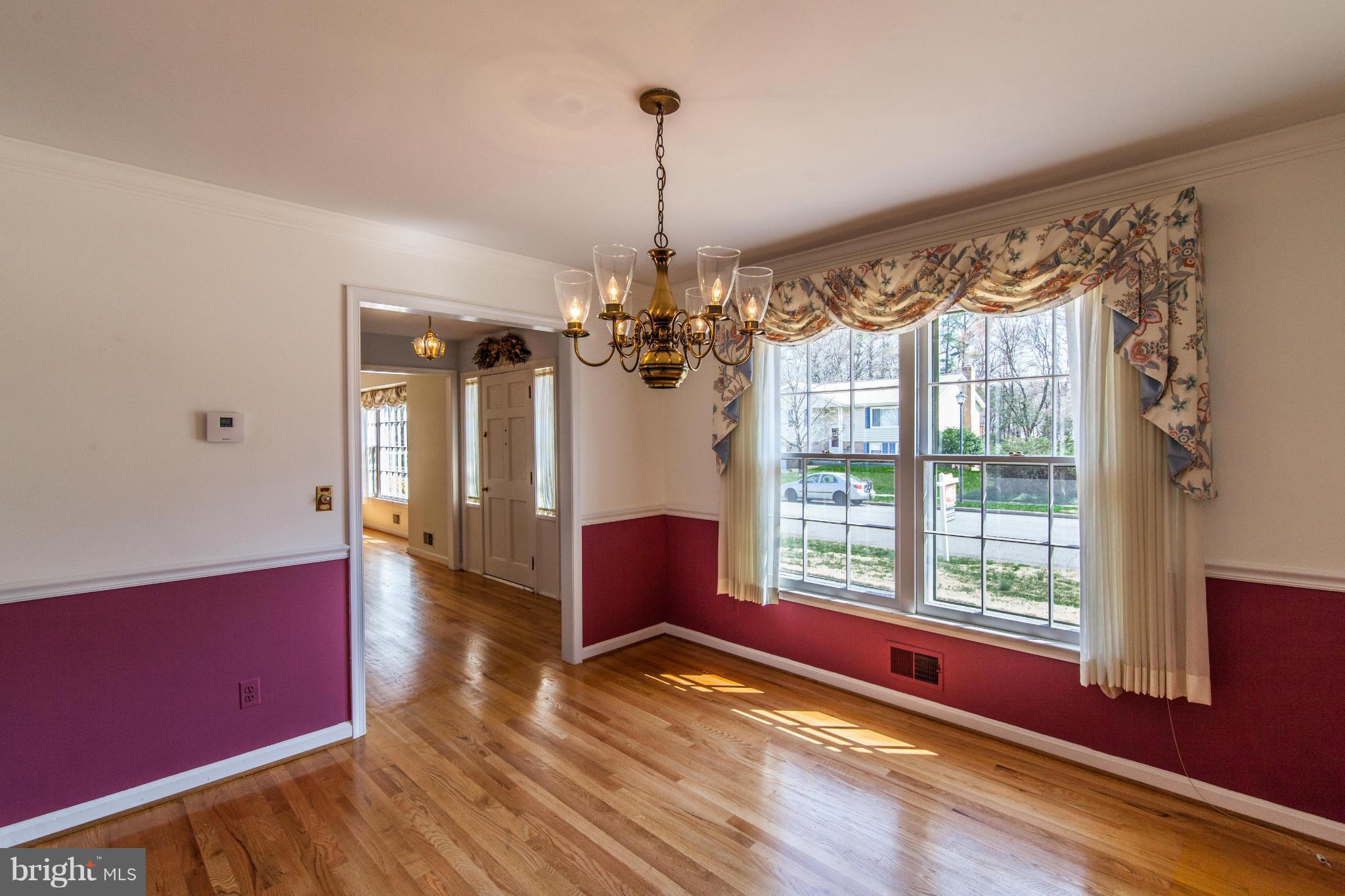 8611 Gateshead Road Alexandria, VA 22309 - Photo 4 of 24 Dining Room