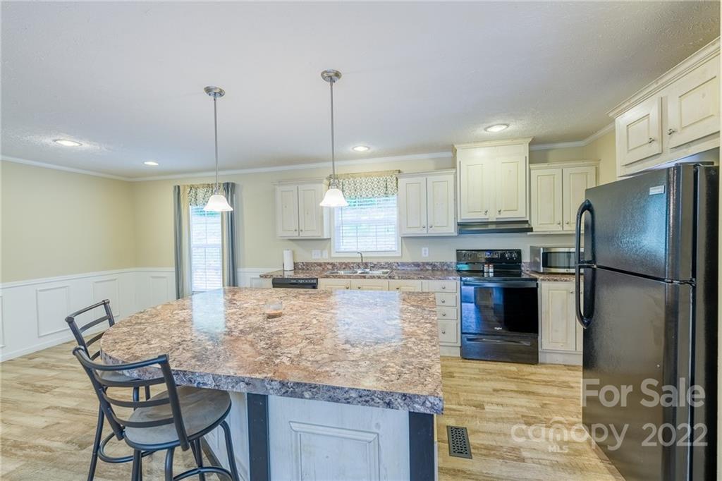 5 McLean Road Weaverville, NC 28787 - Photo 12 of 23 Gallery Image 12