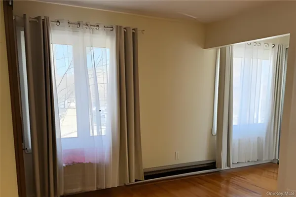 $3,000 | 209-16 23rd Avenue | Bay Terrace