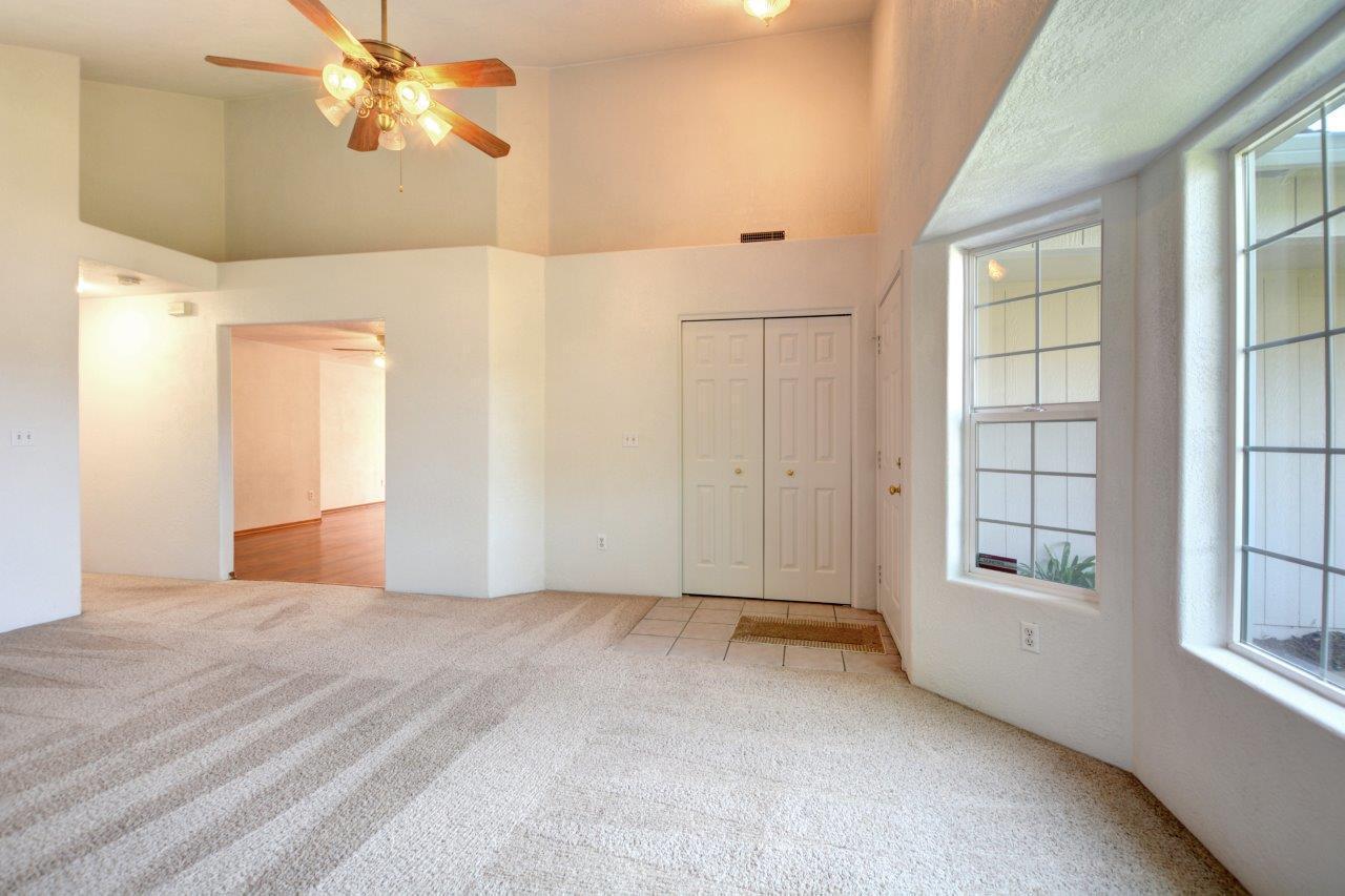 714 Midway Road Medford, OR 97501 - Photo 6 of 30 06