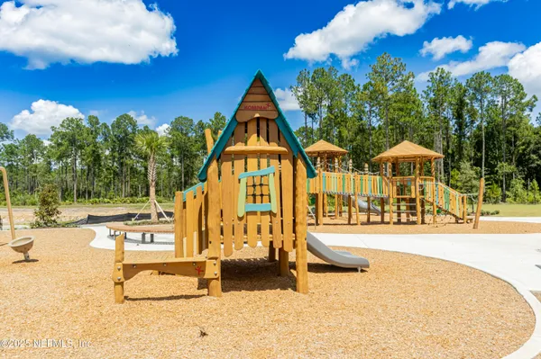 $2,350 | 71 Wambaw Drive, St. Johns, FL 32259